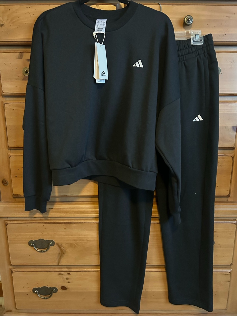 adidas Women’s Black Crewneck & Jogger Set Medium Top/Small Pants